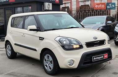 Внедорожник / Кроссовер Kia Soul 2012 в Харькове