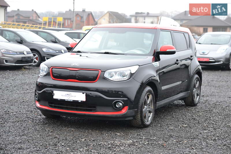 Позашляховик / Кросовер Kia Soul 2016 в Луцьку