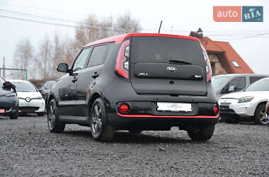 Позашляховик / Кросовер Kia Soul 2016 в Луцьку