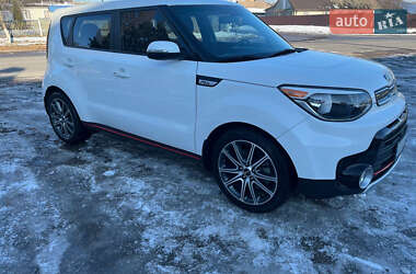 Позашляховик / Кросовер Kia Soul 2017 в Києві