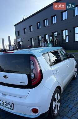 Внедорожник / Кроссовер Kia Soul 2015 в Луцке