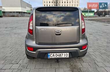 Внедорожник / Кроссовер Kia Soul 2013 в Черкассах