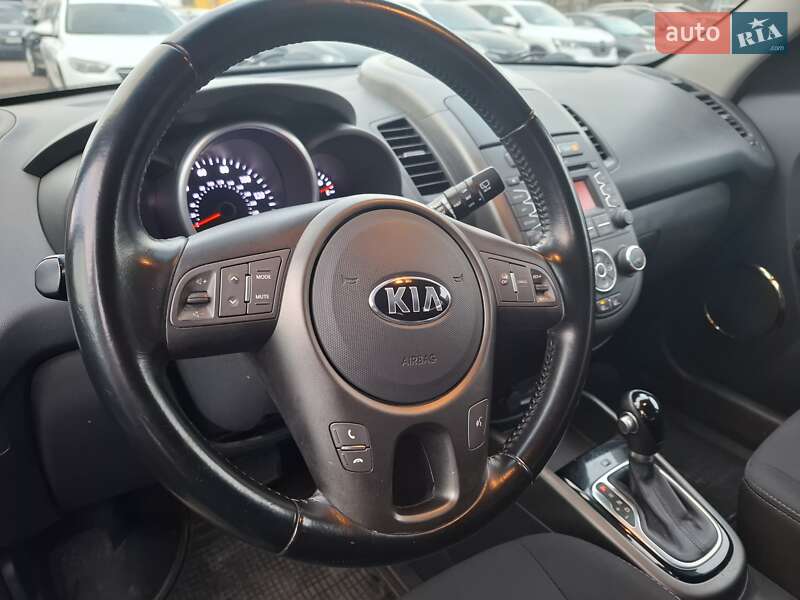 Внедорожник / Кроссовер Kia Soul 2013 в Черкассах