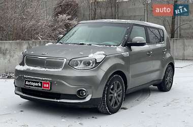 Позашляховик / Кросовер Kia Soul 2017 в Києві