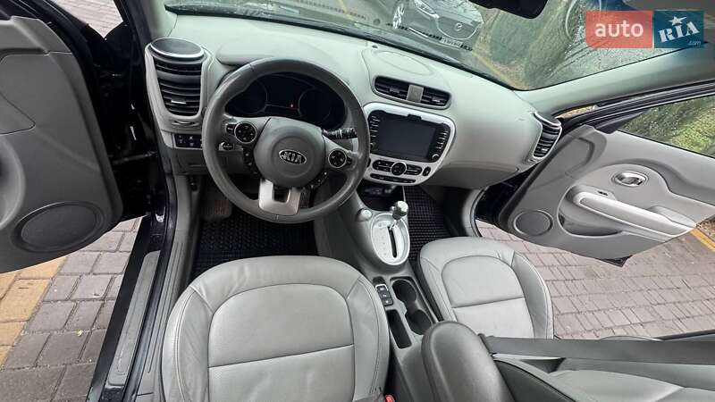Позашляховик / Кросовер Kia Soul 2015 в Миронівці