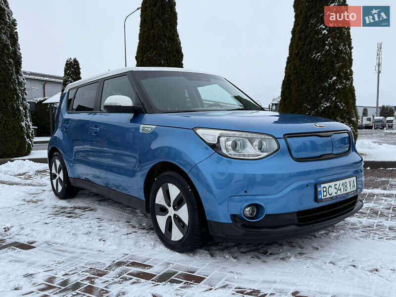 Позашляховик / Кросовер Kia Soul 2015 в Городку