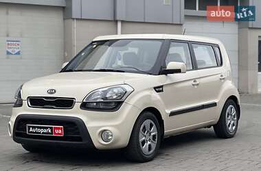 Позашляховик / Кросовер Kia Soul 2011 в Одесі