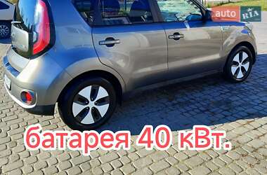 Позашляховик / Кросовер Kia Soul 2015 в Львові