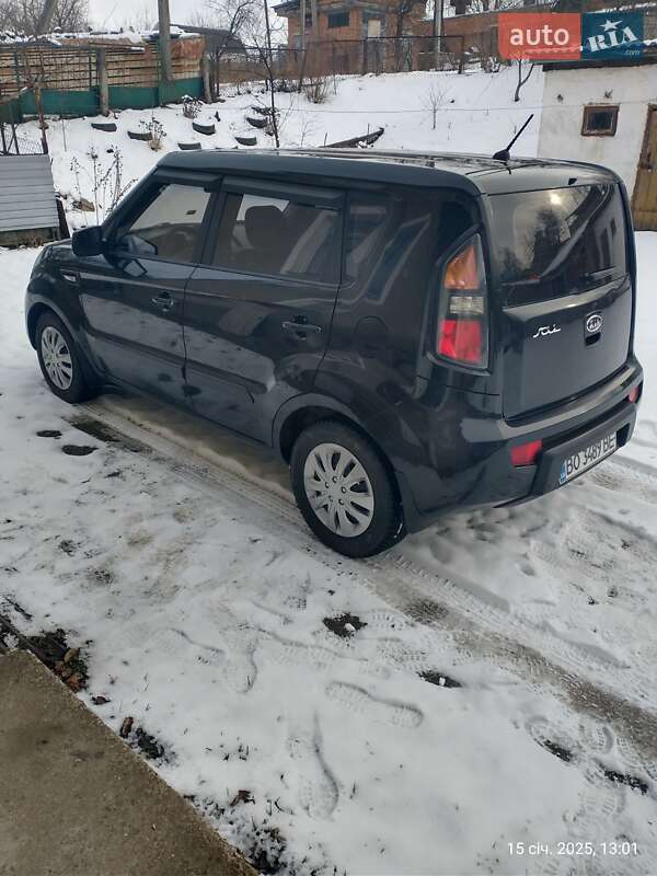Внедорожник / Кроссовер Kia Soul 2010 в Монастыриске