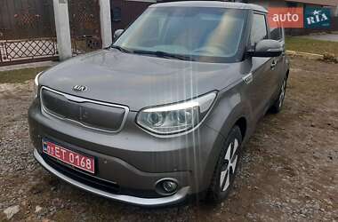 Позашляховик / Кросовер Kia Soul 2015 в Львові