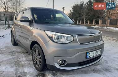 Позашляховик / Кросовер Kia Soul 2015 в Львові