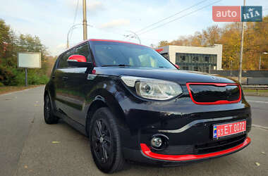 Позашляховик / Кросовер Kia Soul 2015 в Києві