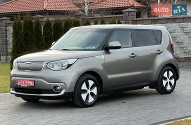 Позашляховик / Кросовер Kia Soul 2015 в Рівному