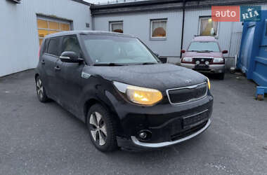 Внедорожник / Кроссовер Kia Soul 2016 в Ровно