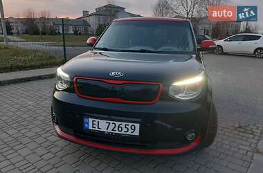 Позашляховик / Кросовер Kia Soul 2016 в Львові