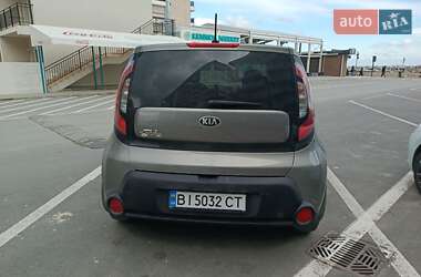 Внедорожник / Кроссовер Kia Soul 2015 в Измаиле