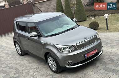 Позашляховик / Кросовер Kia Soul 2014 в Івано-Франківську