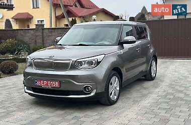 Внедорожник / Кроссовер Kia Soul 2014 в Ивано-Франковске