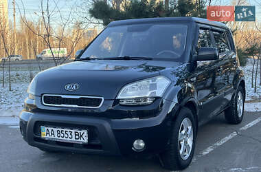 Позашляховик / Кросовер Kia Soul 2011 в Києві