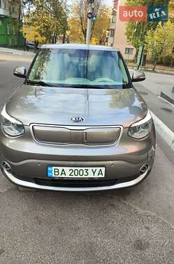 Внедорожник / Кроссовер Kia Soul 2017 в 