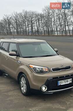 Внедорожник / Кроссовер Kia Soul 2016 в Чугуеве