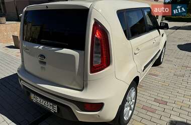 Позашляховик / Кросовер Kia Soul 2012 в Дніпрі