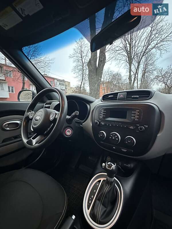 Внедорожник / Кроссовер Kia Soul 2014 в Могилев-Подольске