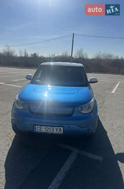 Внедорожник / Кроссовер Kia Soul 2014 в Черновцах