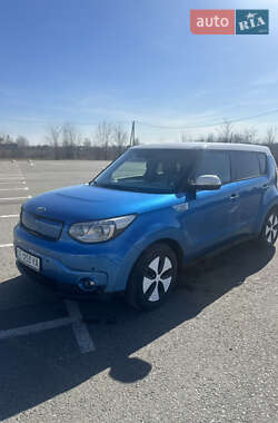 Внедорожник / Кроссовер Kia Soul 2014 в Черновцах