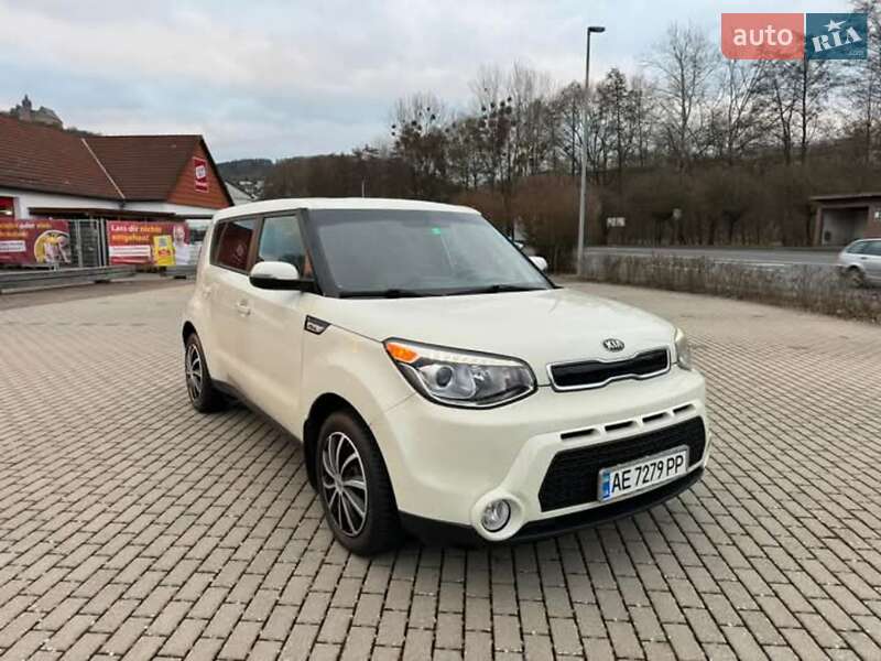 Позашляховик / Кросовер Kia Soul 2016 в Дніпрі