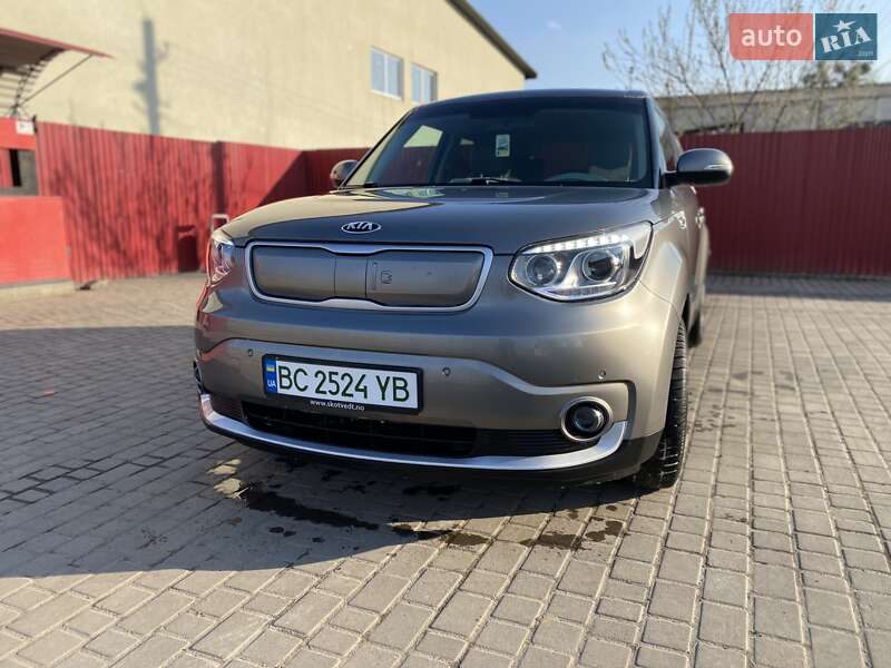 Внедорожник / Кроссовер Kia Soul 2015 в Львове