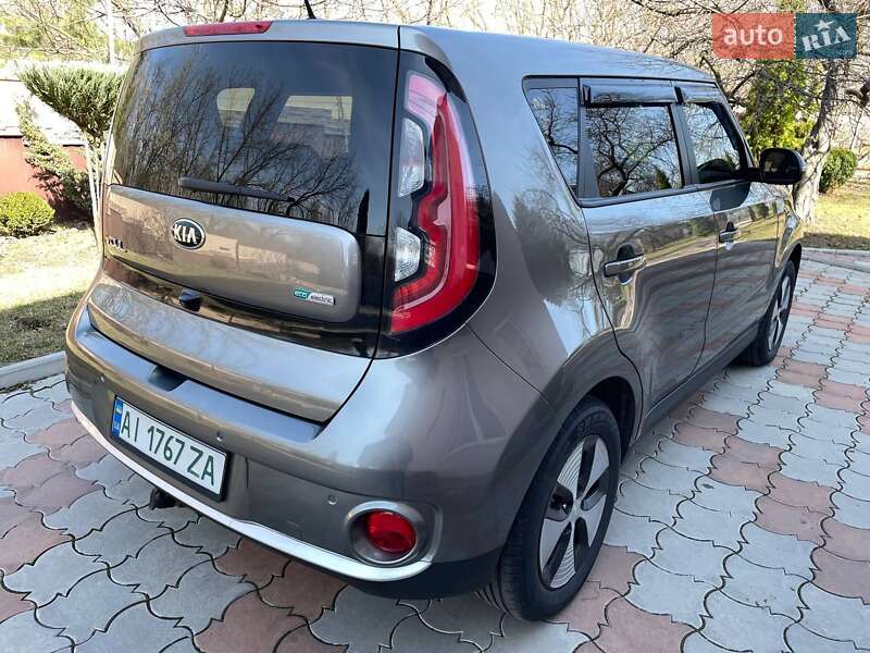 Позашляховик / Кросовер Kia Soul 2015 в Білій Церкві фото 6 Позашляховик / Кросовер Kia Soul 2015 в Білій Церкві