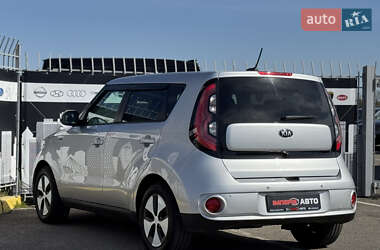 Внедорожник / Кроссовер Kia Soul 2018 в 