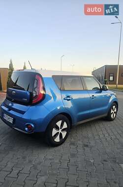 Внедорожник / Кроссовер Kia Soul 2014 в 