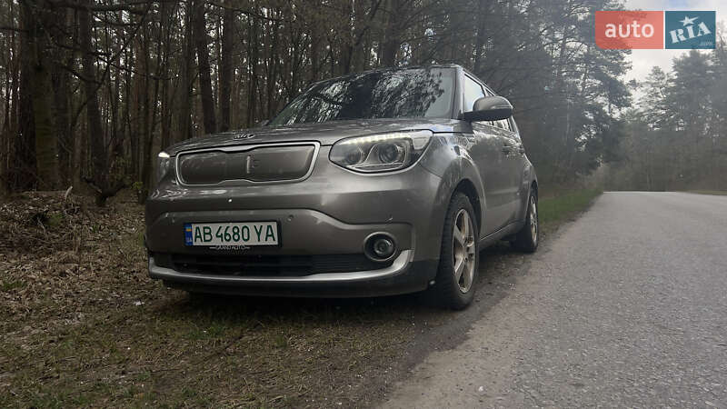 Внедорожник / Кроссовер Kia Soul 2017 в 