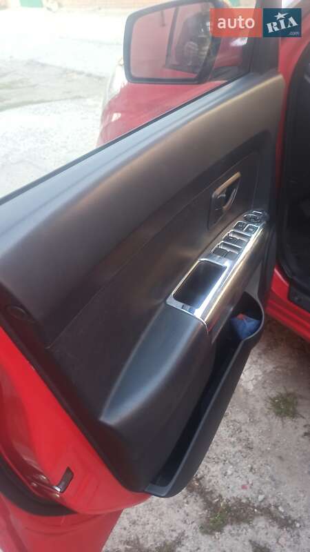 Позашляховик / Кросовер Kia Soul 2009 в Києві