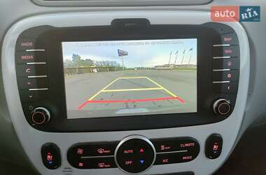 Позашляховик / Кросовер Kia Soul 2018 в 