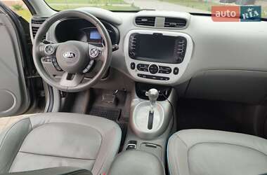 Позашляховик / Кросовер Kia Soul 2018 в 