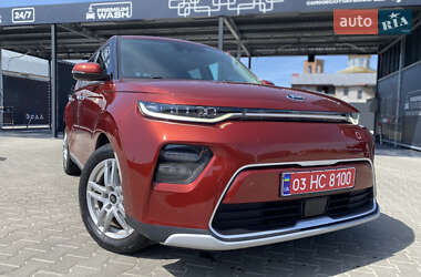 Позашляховик / Кросовер Kia Soul 2020 в 