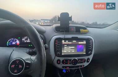Внедорожник / Кроссовер Kia Soul 2015 в 