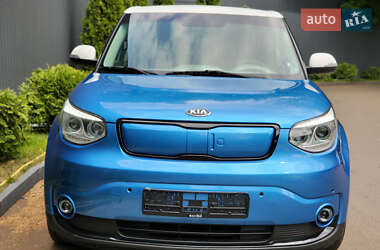 Позашляховик / Кросовер Kia Soul 2017 в 