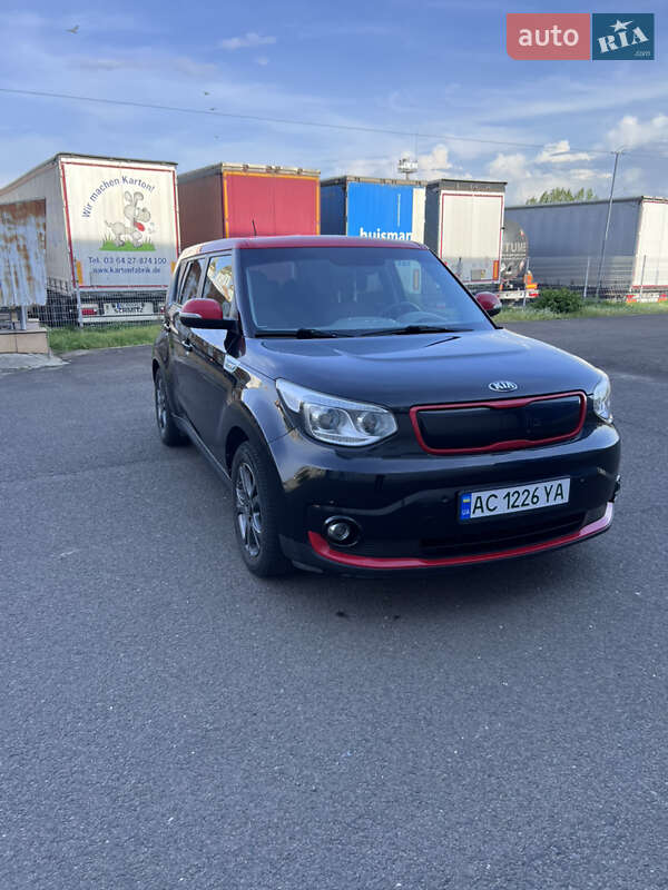 Внедорожник / Кроссовер Kia Soul 2015 в Ковеле