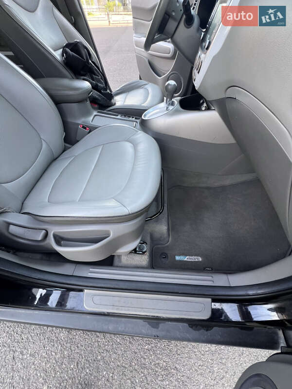 Внедорожник / Кроссовер Kia Soul 2015 в Ковеле