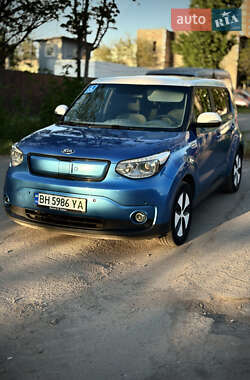 Позашляховик / Кросовер Kia Soul 2014 в Одесі