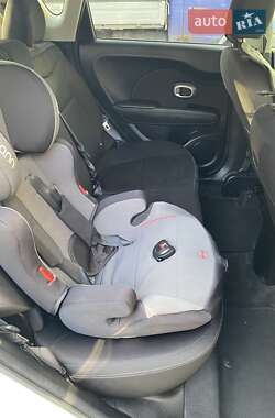 Внедорожник / Кроссовер Kia Soul 2015 в 