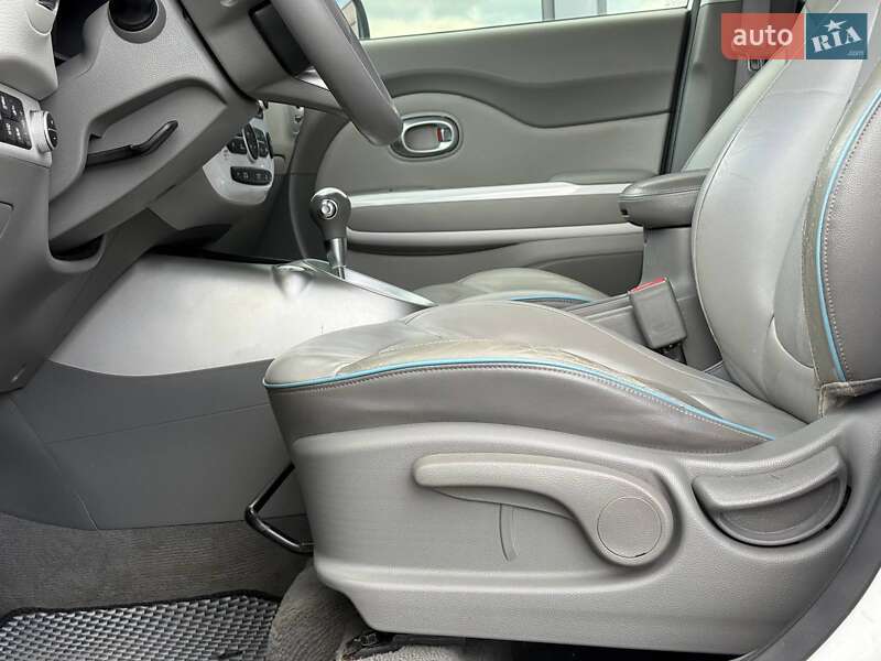 Позашляховик / Кросовер Kia Soul 2014 в Рівному