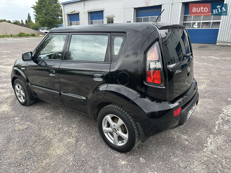 Внедорожник / Кроссовер Kia Soul 2009 в Ровно
