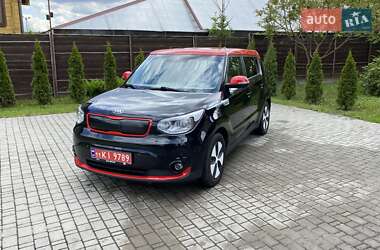 Позашляховик / Кросовер Kia Soul 2016 в Києві