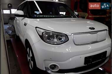 Позашляховик / Кросовер Kia Soul 2017 в 
