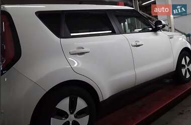Позашляховик / Кросовер Kia Soul 2017 в 